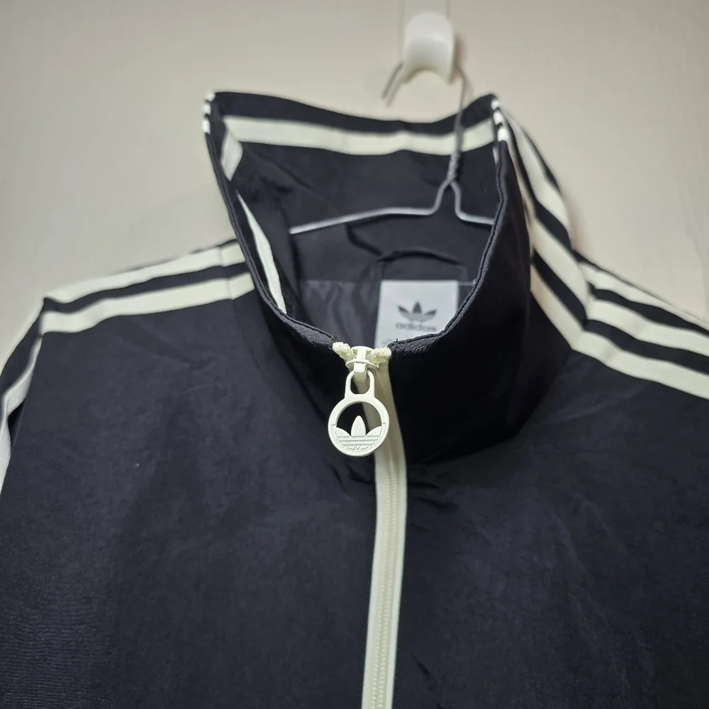 adidas Originals‎ Basketball Shell Track Jacket JD5197 – Black / Ivory  Sz L New